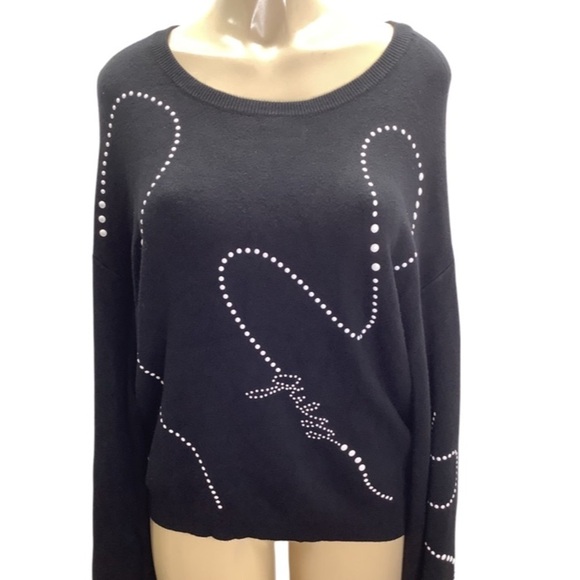 Guess Size Medium Black Oversized Sweater  With White Dots Design. New With Tags - Picture 1 of 8